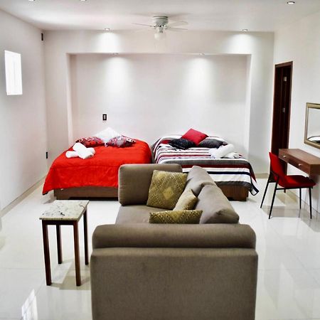 En El Centro 3 Hermoso Loft Familiar Ac Wifi 300 Mbps อากวสคาเลียนเทส ภายนอก รูปภาพ