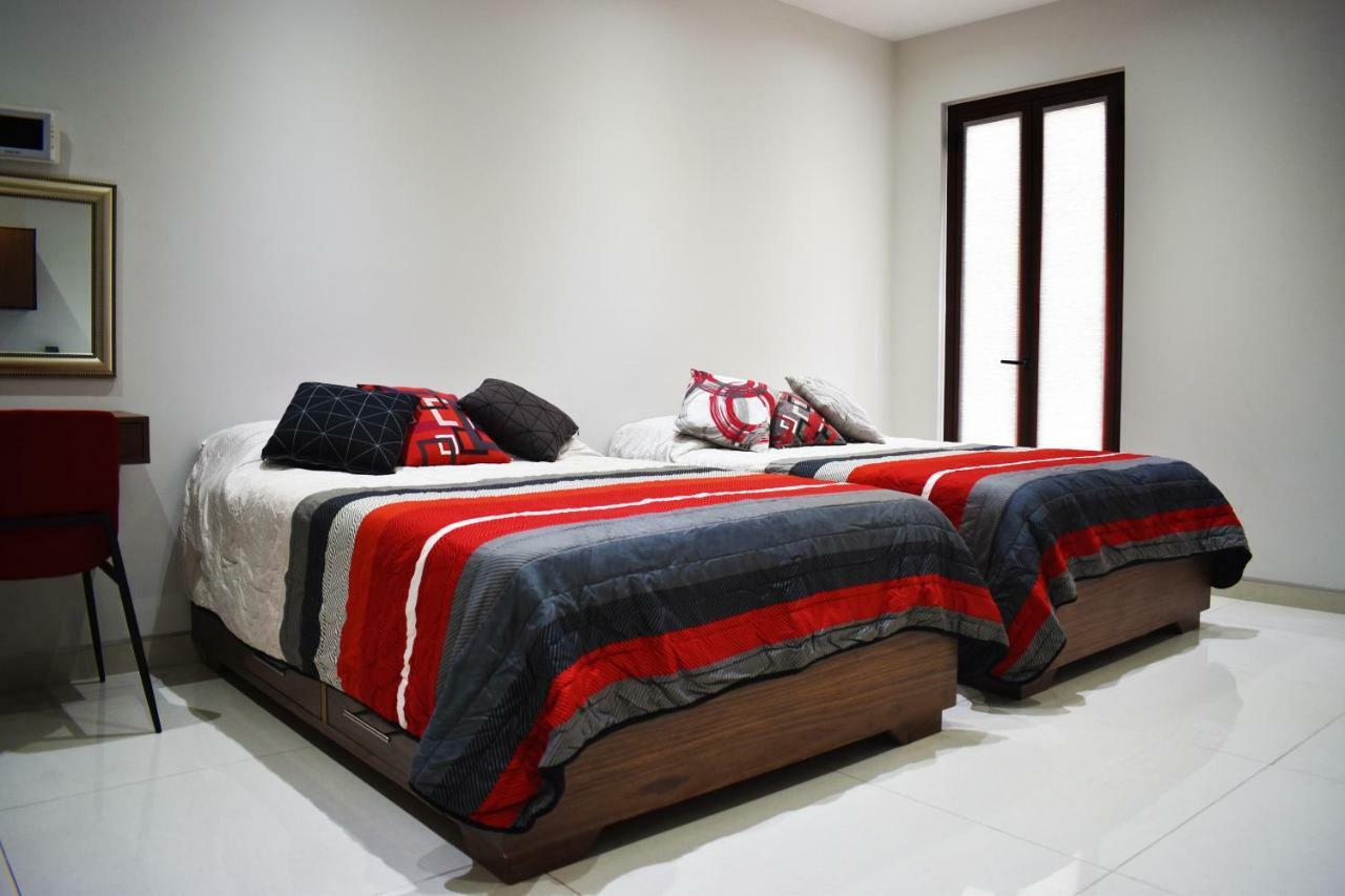 En El Centro 3 Hermoso Loft Familiar Ac Wifi 300 Mbps อากวสคาเลียนเทส ภายนอก รูปภาพ
