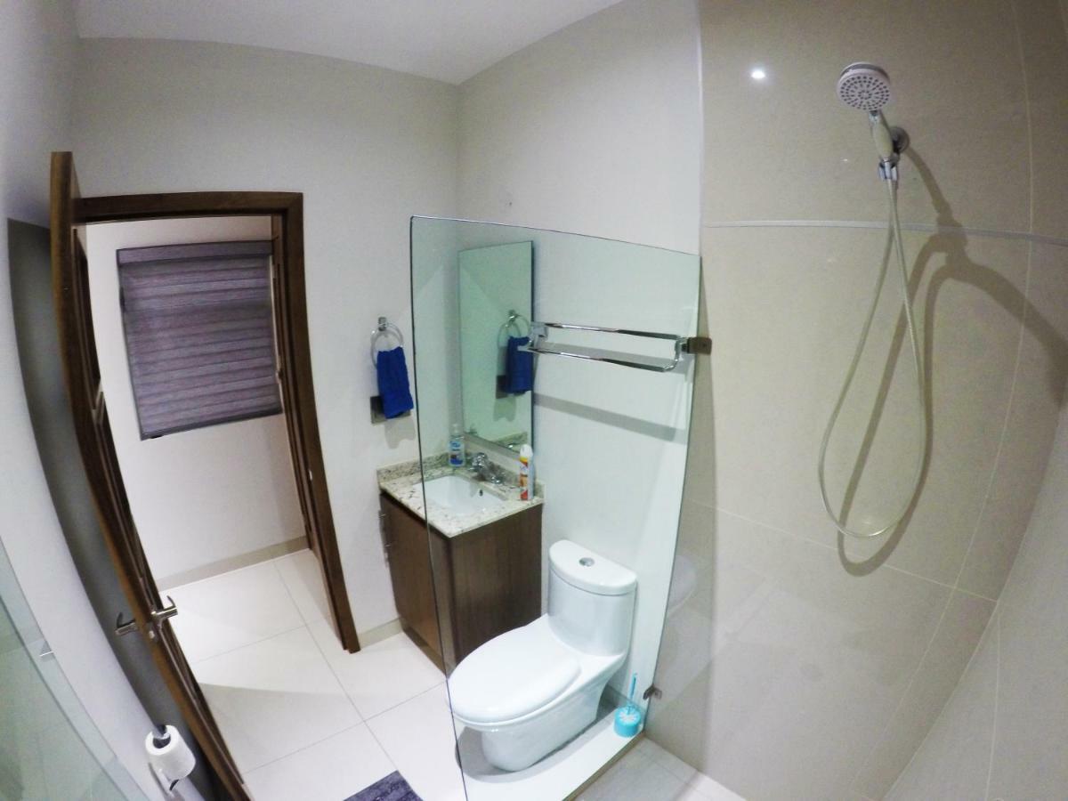 En El Centro 3 Hermoso Loft Familiar Ac Wifi 300 Mbps อากวสคาเลียนเทส ภายนอก รูปภาพ
